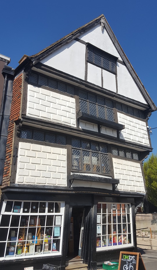 Things to do in Canterbury - crooked house