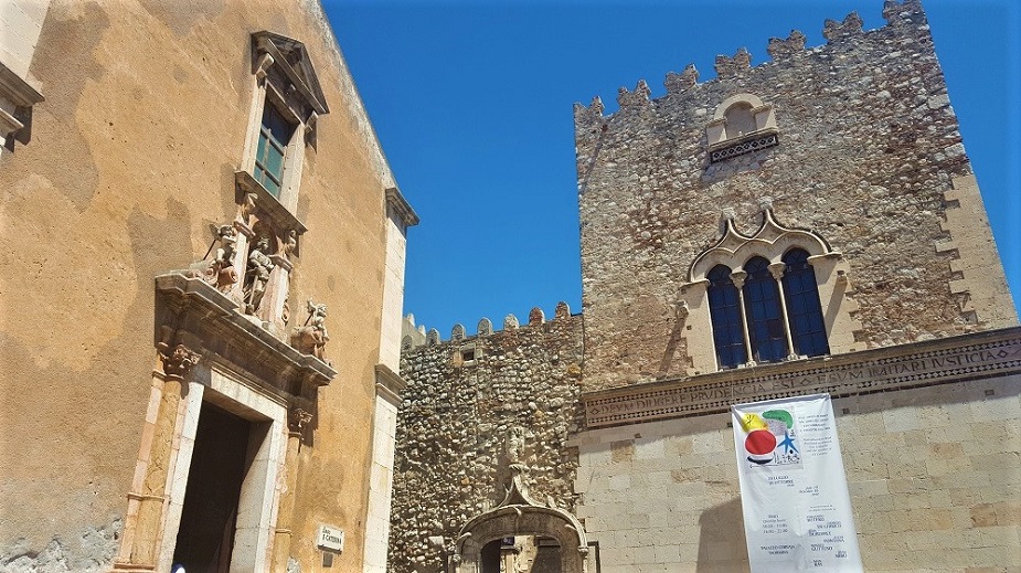 palazzo corvaja