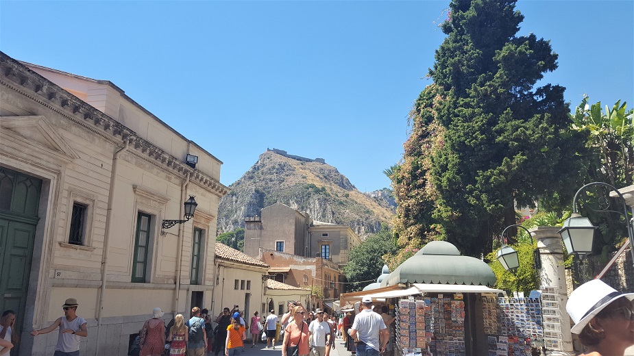 taormina castle