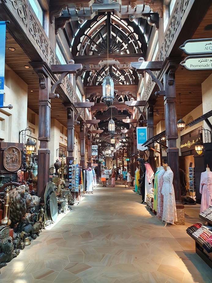 things to do in Dubai with family Souk Madinat Jumeirah