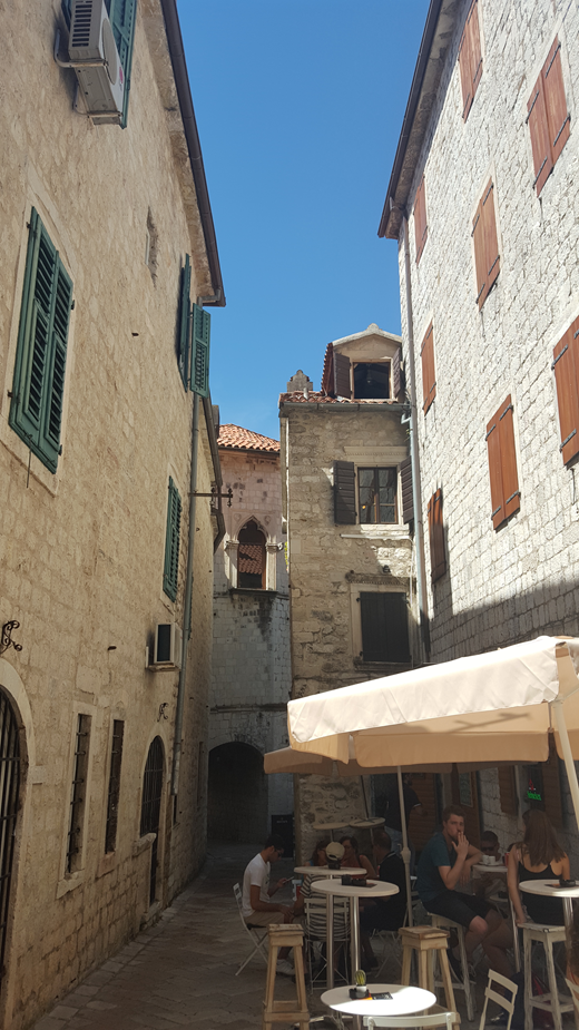 Best photo spots in Kotor - old town