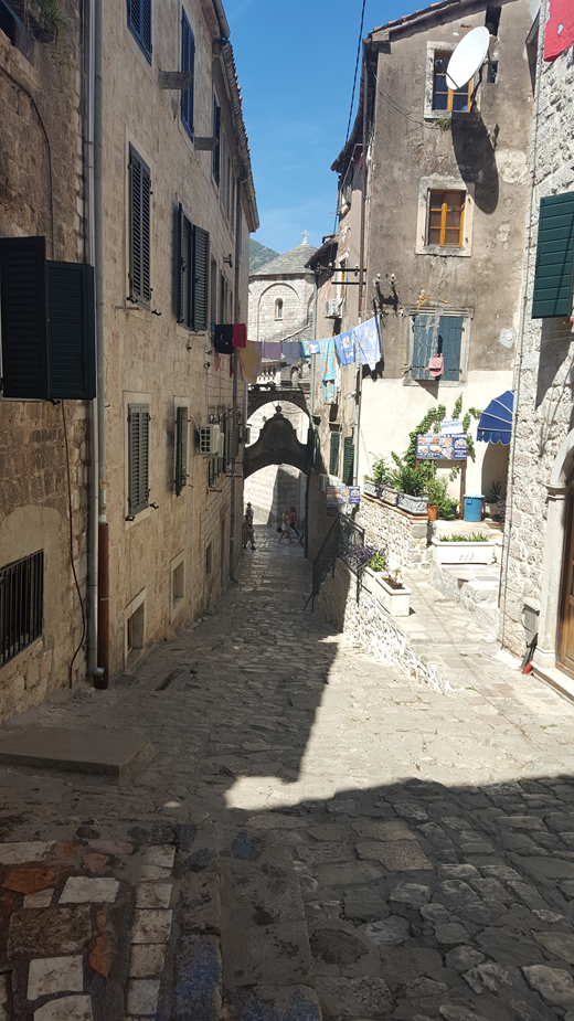 Best photo spots in Kotor - old town