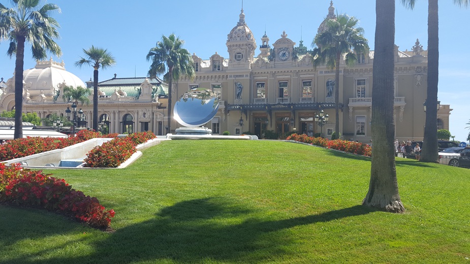 Day in Monaco - Casino de Monte-Carlo